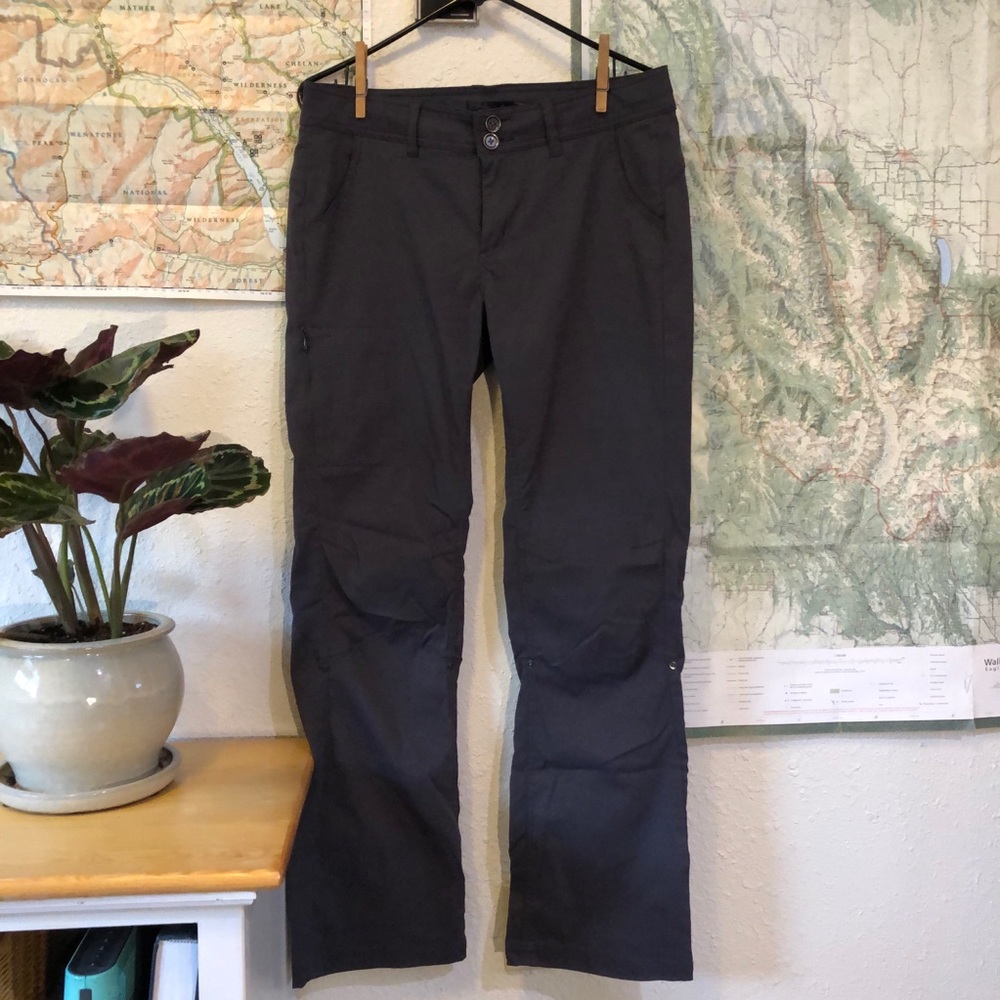 Halle Pant